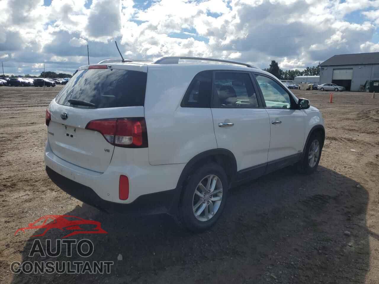 KIA SORENTO 2015 - 5XYKTDA7XFG653473