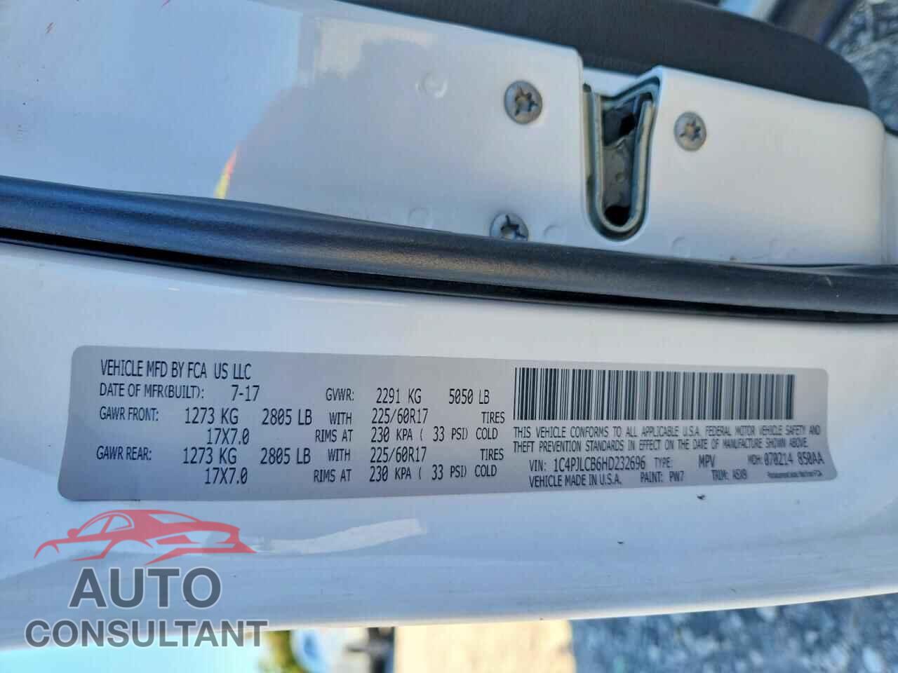 JEEP CHEROKEE 2017 - 1C4PJLCB6HD232696