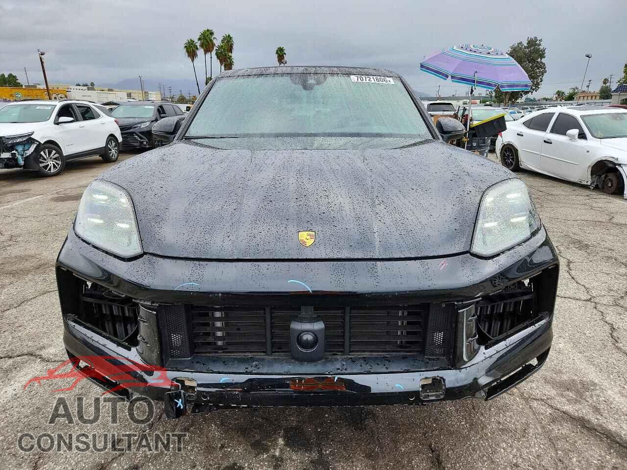 PORSCHE CAYENNE 2024 - WP1AA2AY0RDA12350
