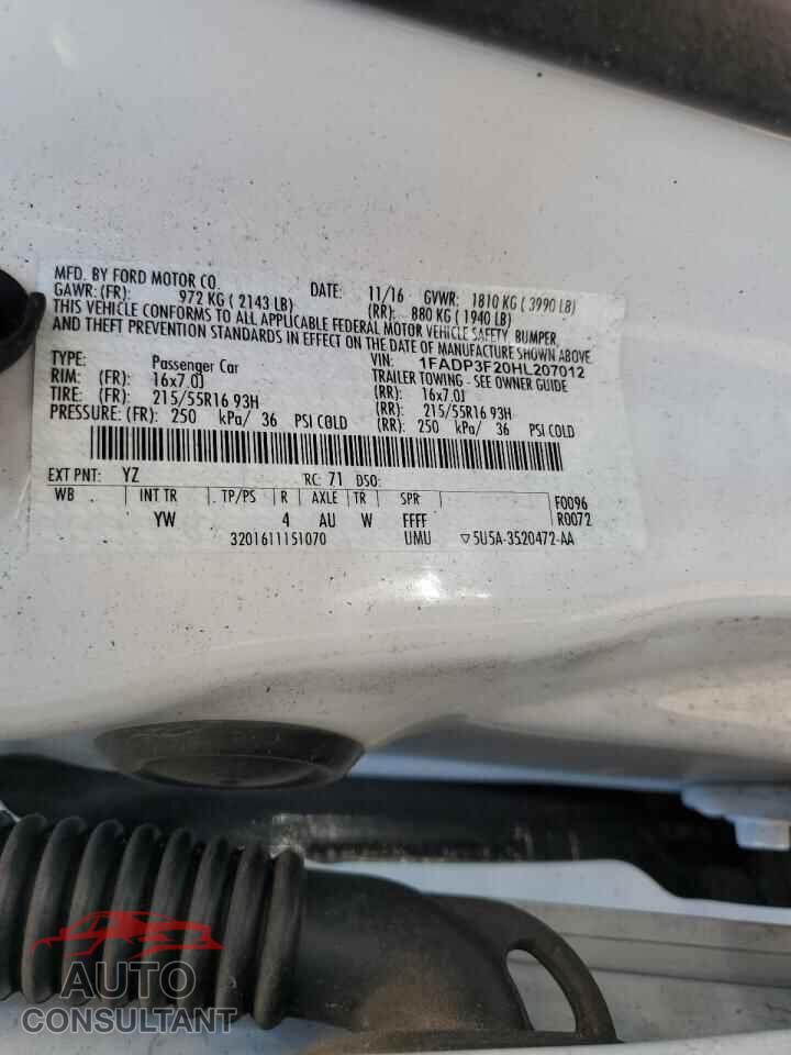 FORD FOCUS 2017 - 1FADP3F20HL207012