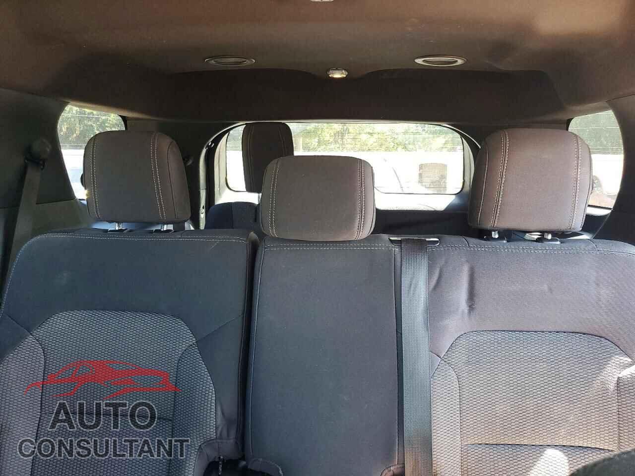 FORD EXPLORER 2018 - 1FM5K7D89JGB47852