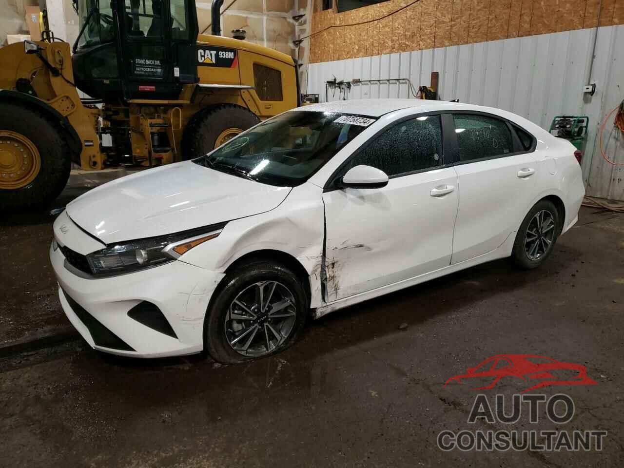 KIA FORTE 2023 - 3KPF24AD0PE643804