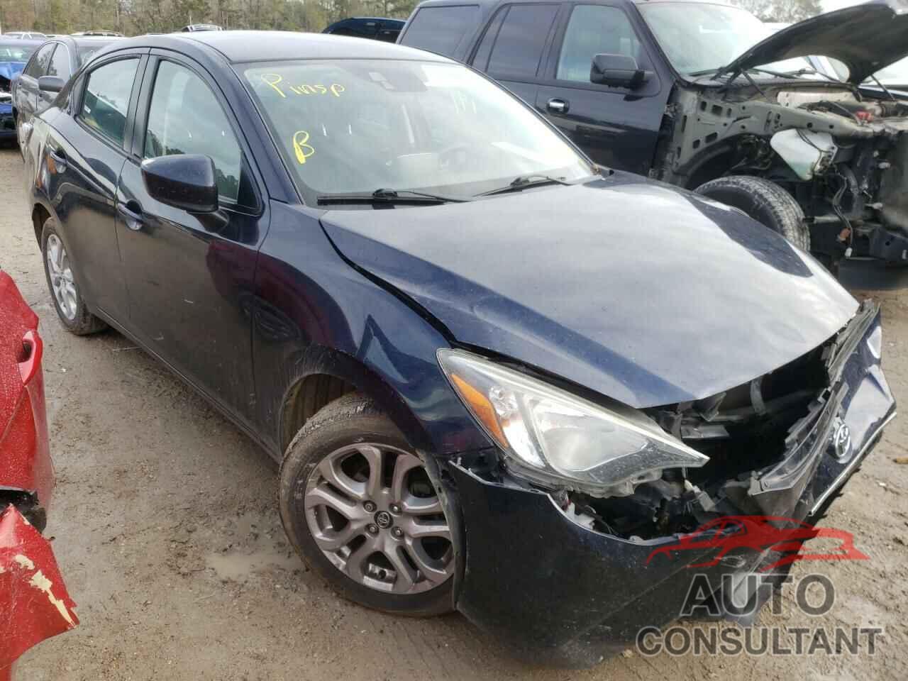 TOYOTA YARIS 2017 - 3MYDLBYV6HY152372