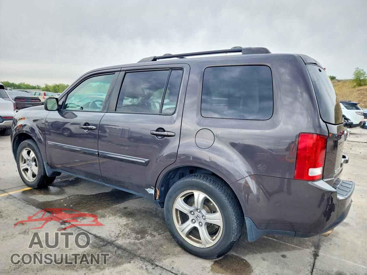 HONDA PILOT 2013 - 5FNYF4H59DB016830