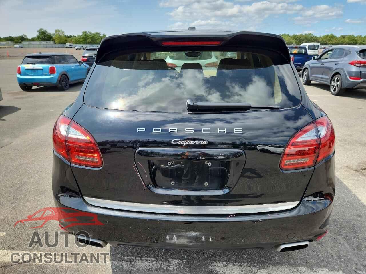 PORSCHE CAYENNE 2012 - WP1AA2A23CLA07815