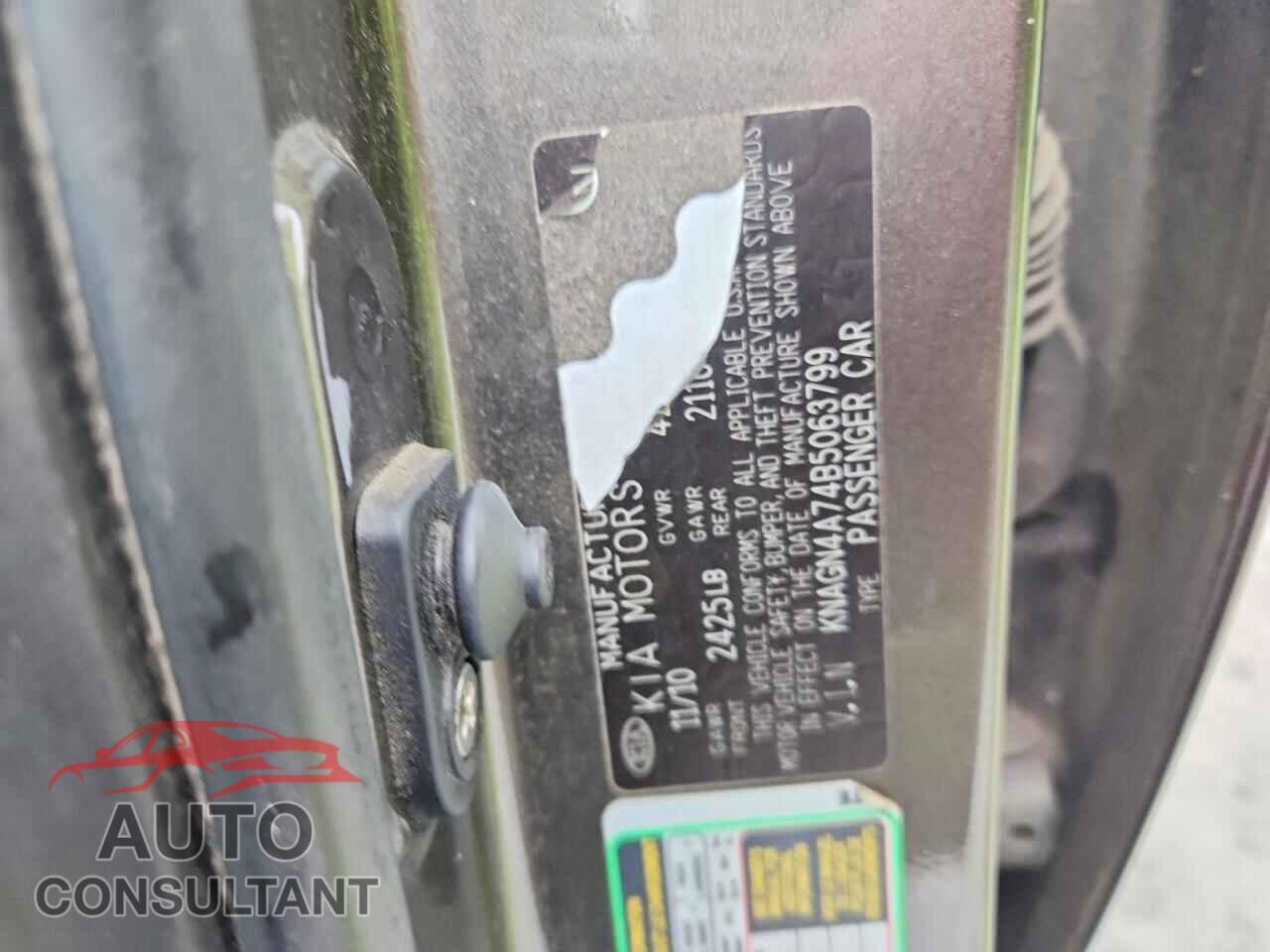 KIA OPTIMA 2011 - KNAGN4A74B5063799
