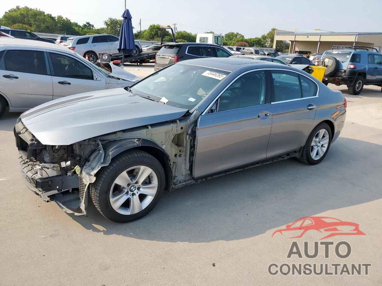 BMW 5 SERIES 2013 - WBAXG5C52DD233467