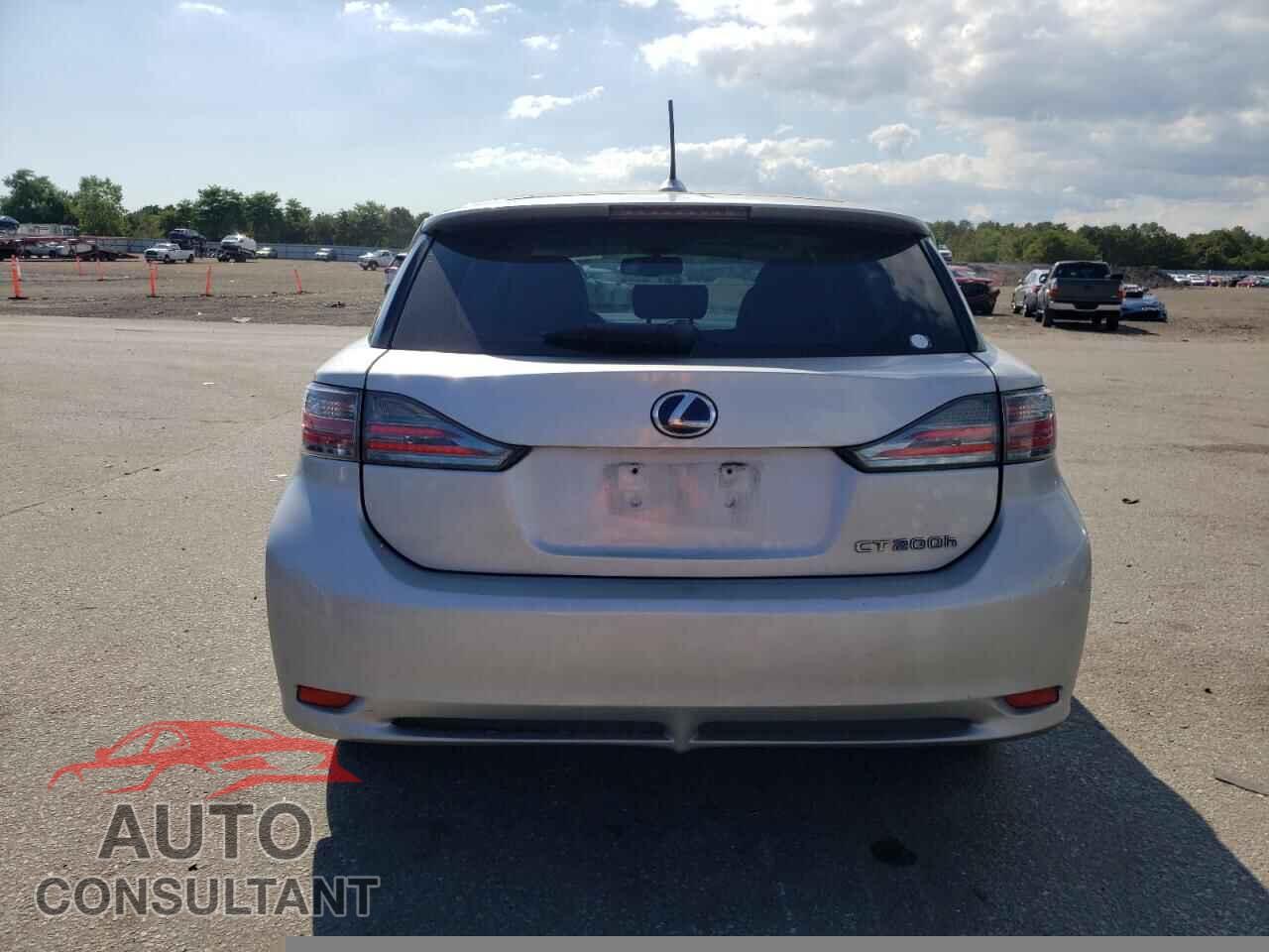LEXUS CT 200 2011 - JTHKD5BH8B2003456