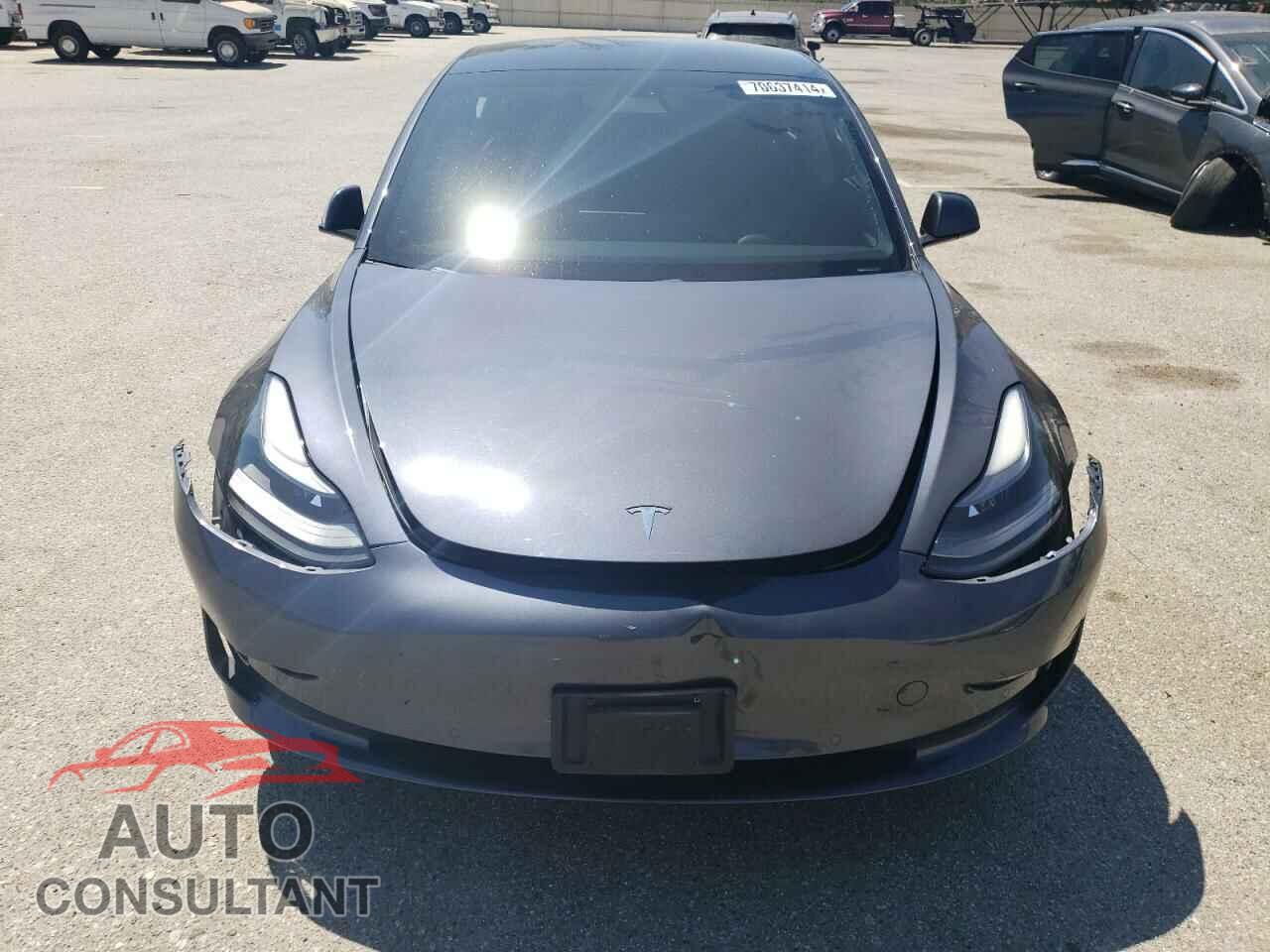 TESLA MODEL 3 2021 - 5YJ3E1EA0MF929585