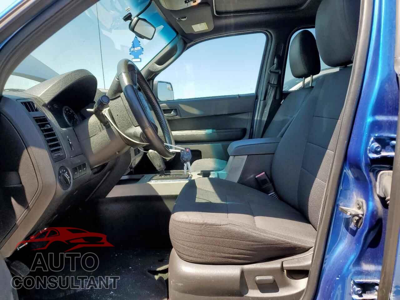 FORD ESCAPE 2011 - 1FMCU0D71BKA92571