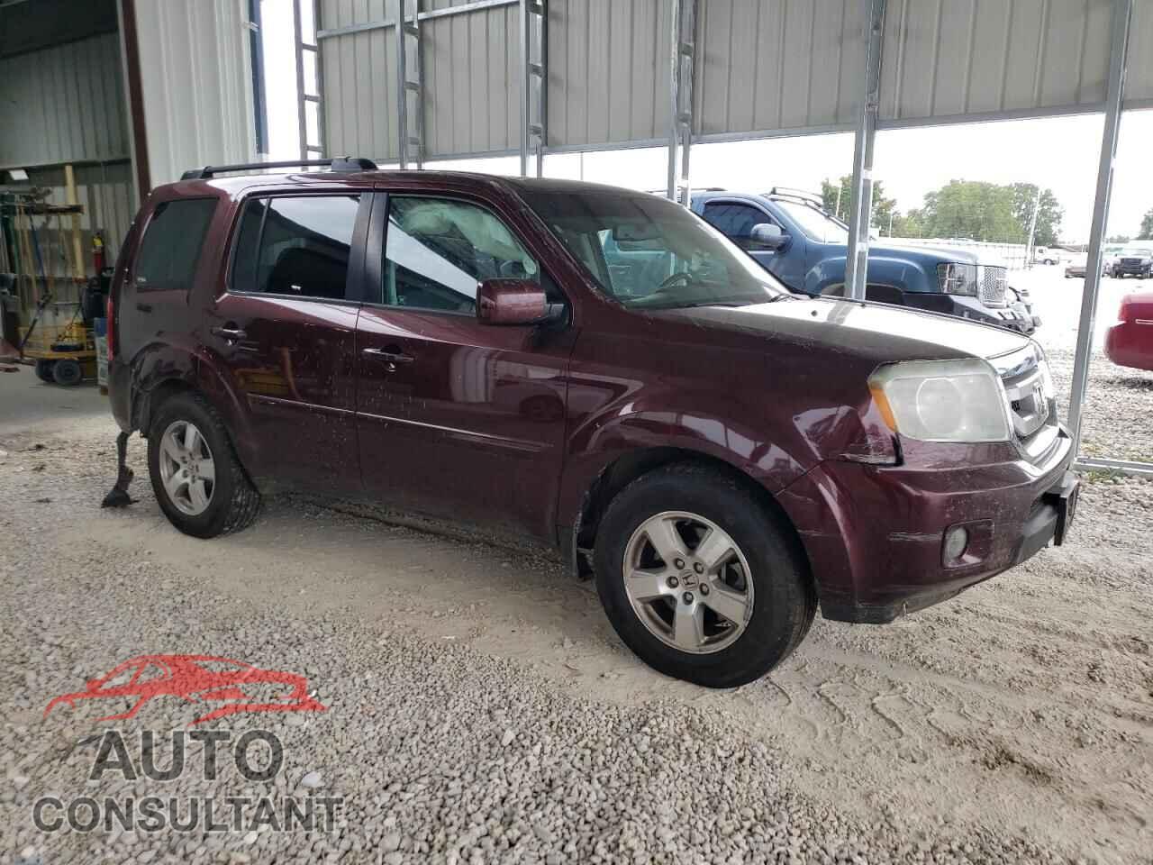 HONDA PILOT 2011 - 5FNYF4H58BB061643