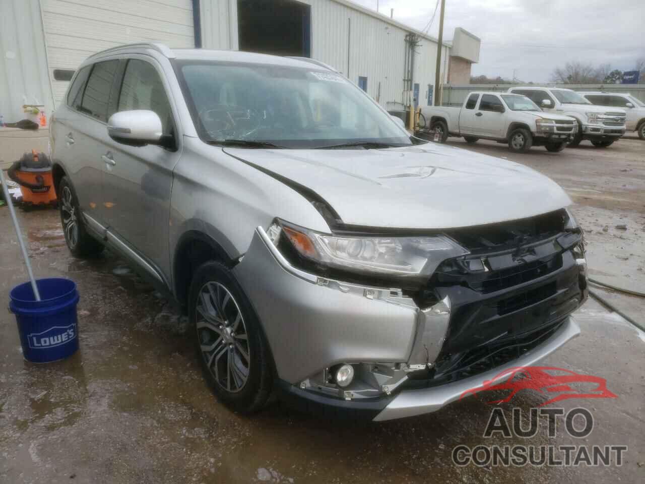 MITSUBISHI OUTLANDER 2018 - JA4AD3A39JZ056870