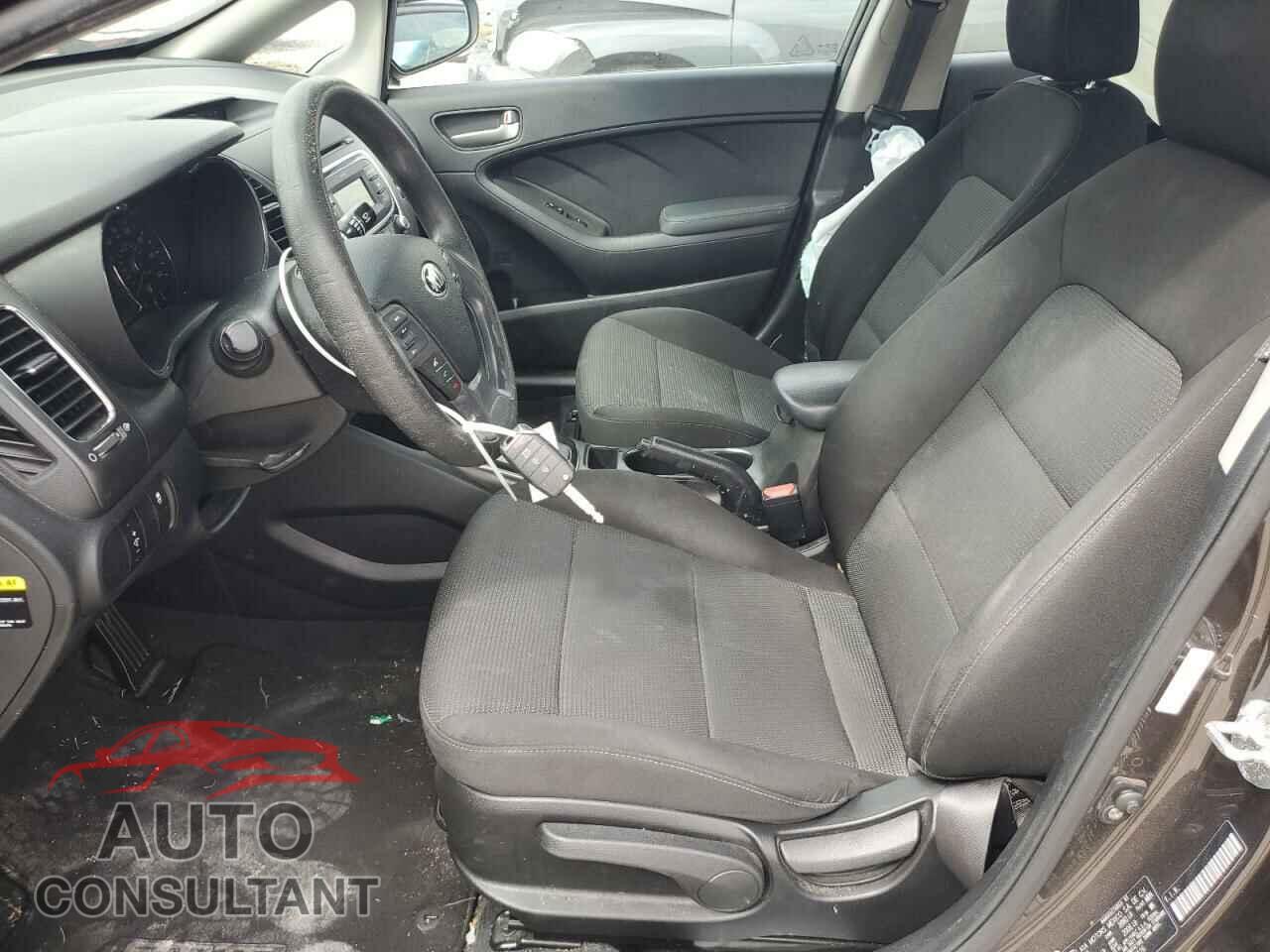KIA FORTE 2017 - 3KPFK4A71HE118116