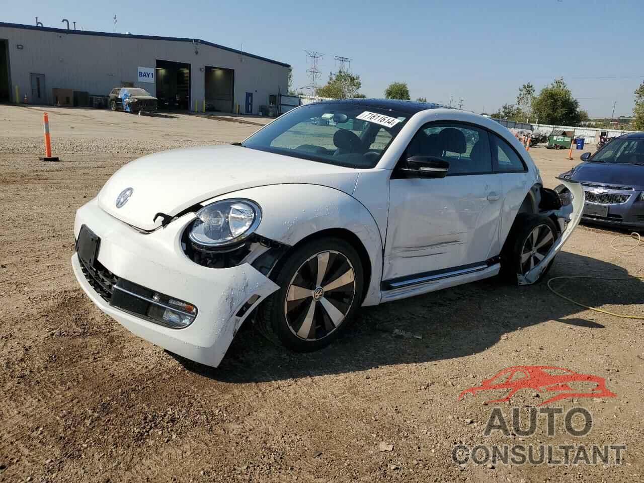 VOLKSWAGEN BEETLE 2012 - 3VWV67AT5CM658403