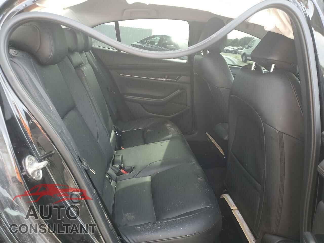 MAZDA 3 2023 - 3MZBPACM8PM357567