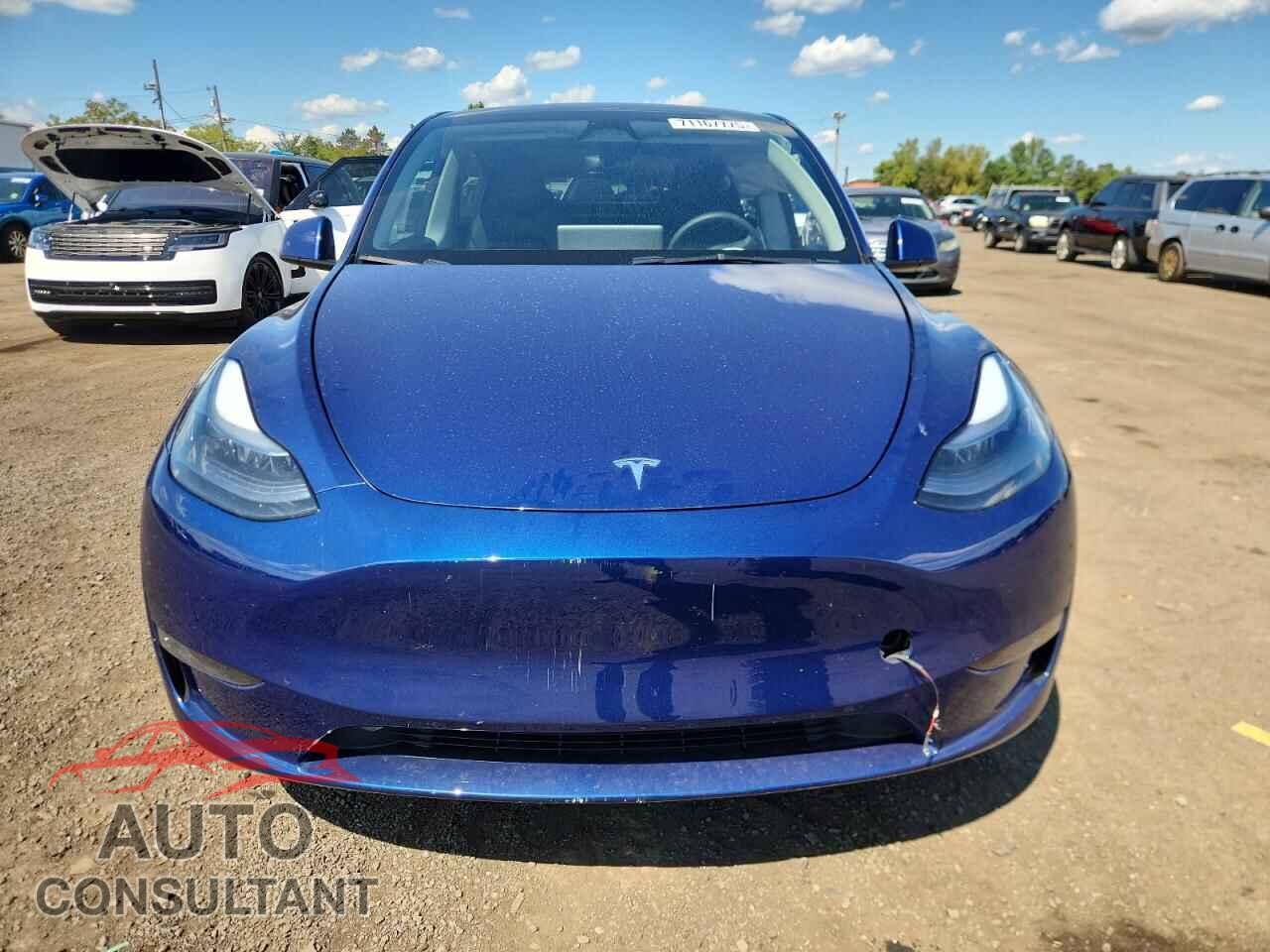 TESLA MODEL Y 2023 - 7SAYGDEE7PF856596