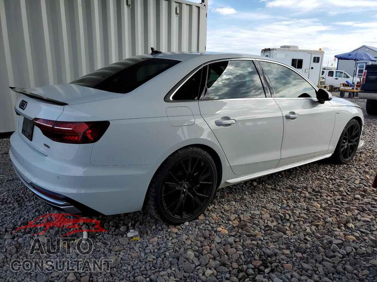 AUDI A4 2022 - WAUEAAF44NN015272
