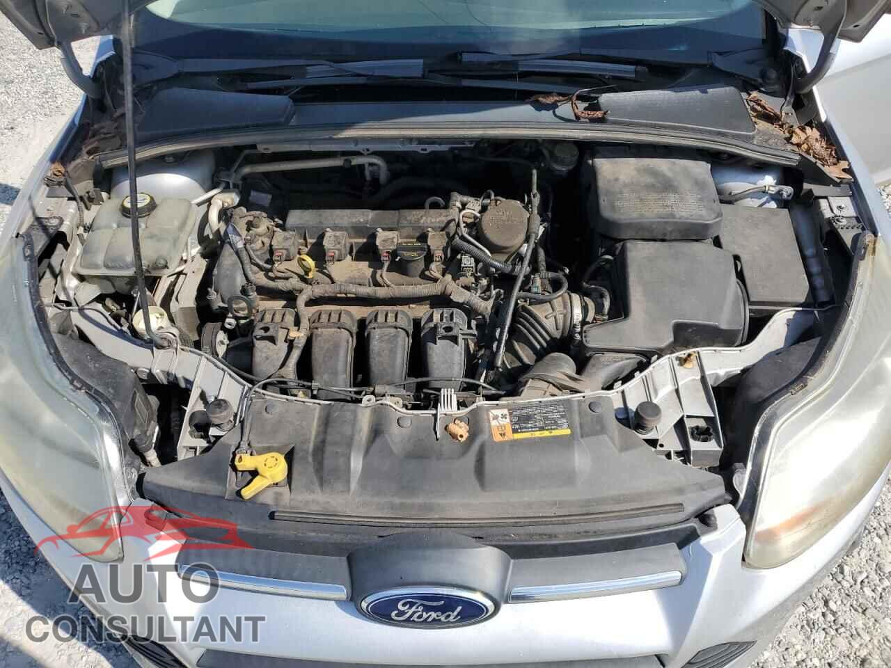 FORD FOCUS 2013 - 1FADP3F22DL330904