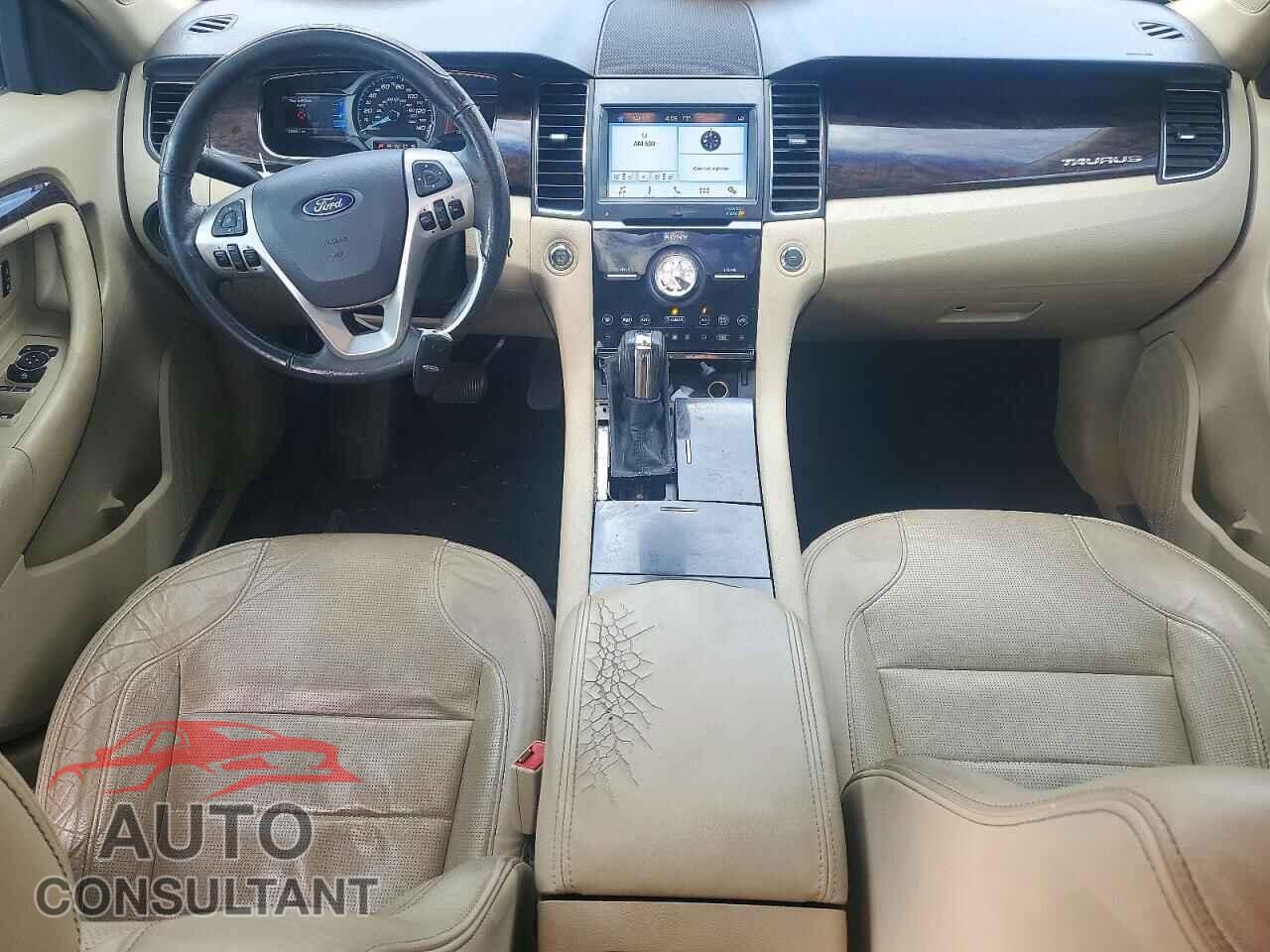 FORD TAURUS 2017 - 1FAHP2F88HG102209