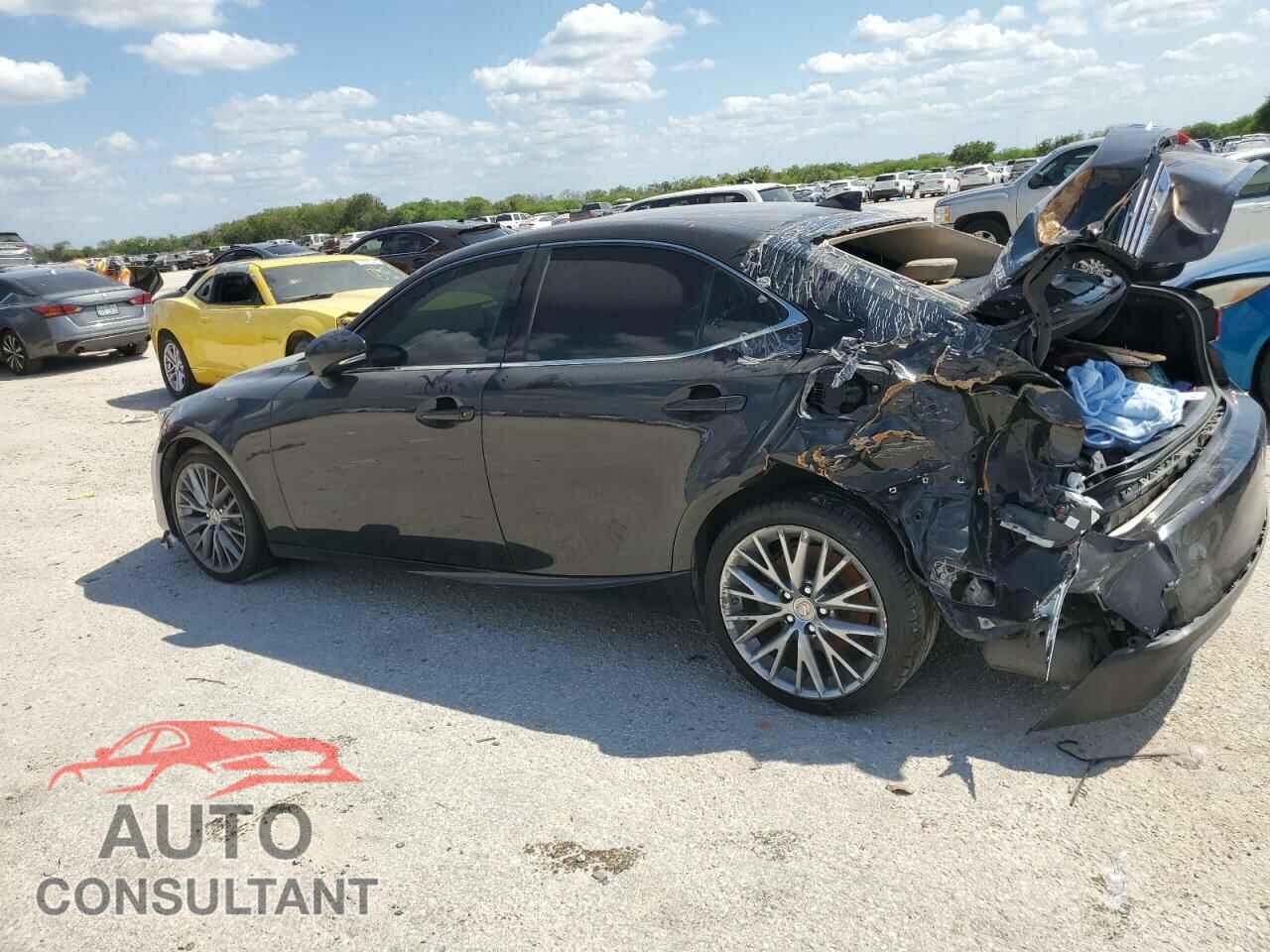 LEXUS IS 2017 - JTHBA1D27H5047403