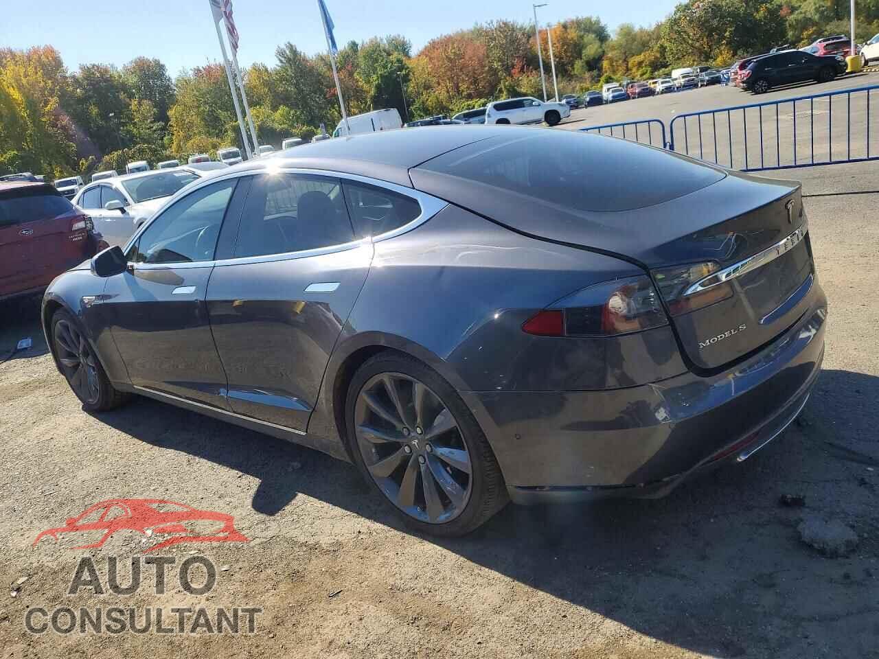 TESLA MODEL S 2016 - 5YJSA1E10GF132541