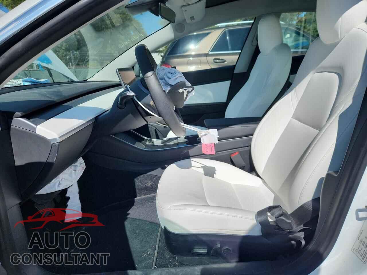 TESLA MODEL 3 2020 - 5YJ3E1EB8LF712910