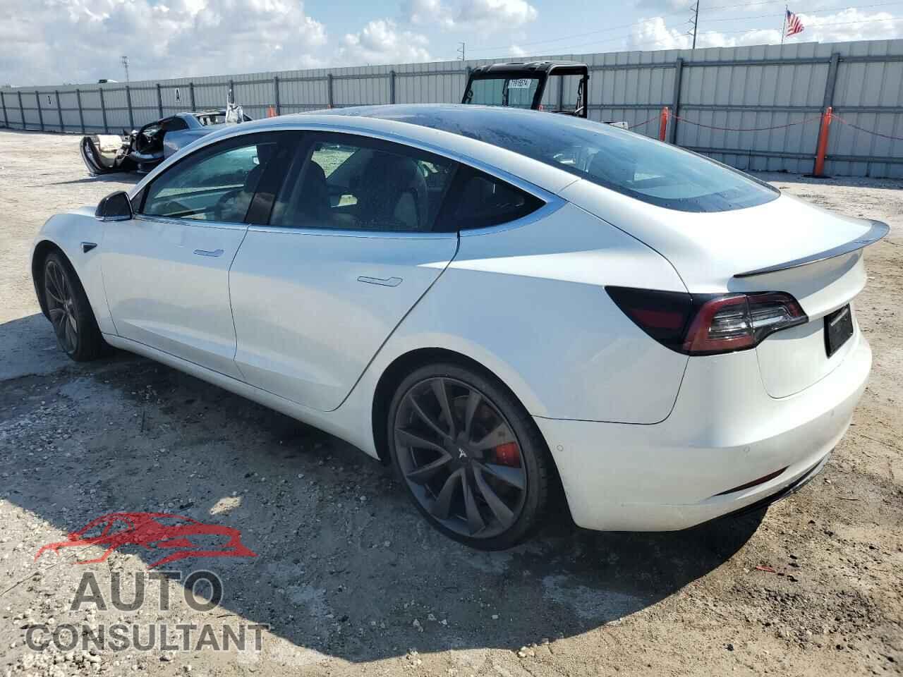TESLA MODEL 3 2020 - 5YJ3E1EC4LF641472