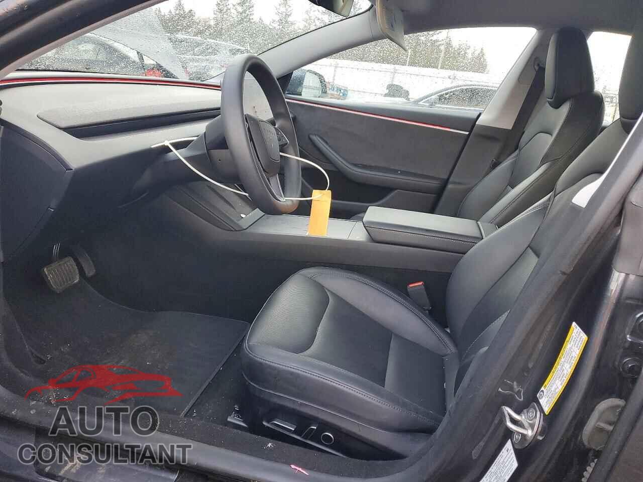 TESLA MODEL 3 2024 - LRW3E7EB6RC101084
