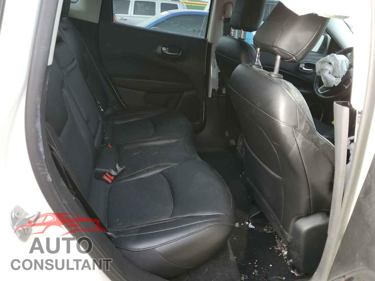 JEEP COMPASS 2019 - 3C4NJDCBXKT843152