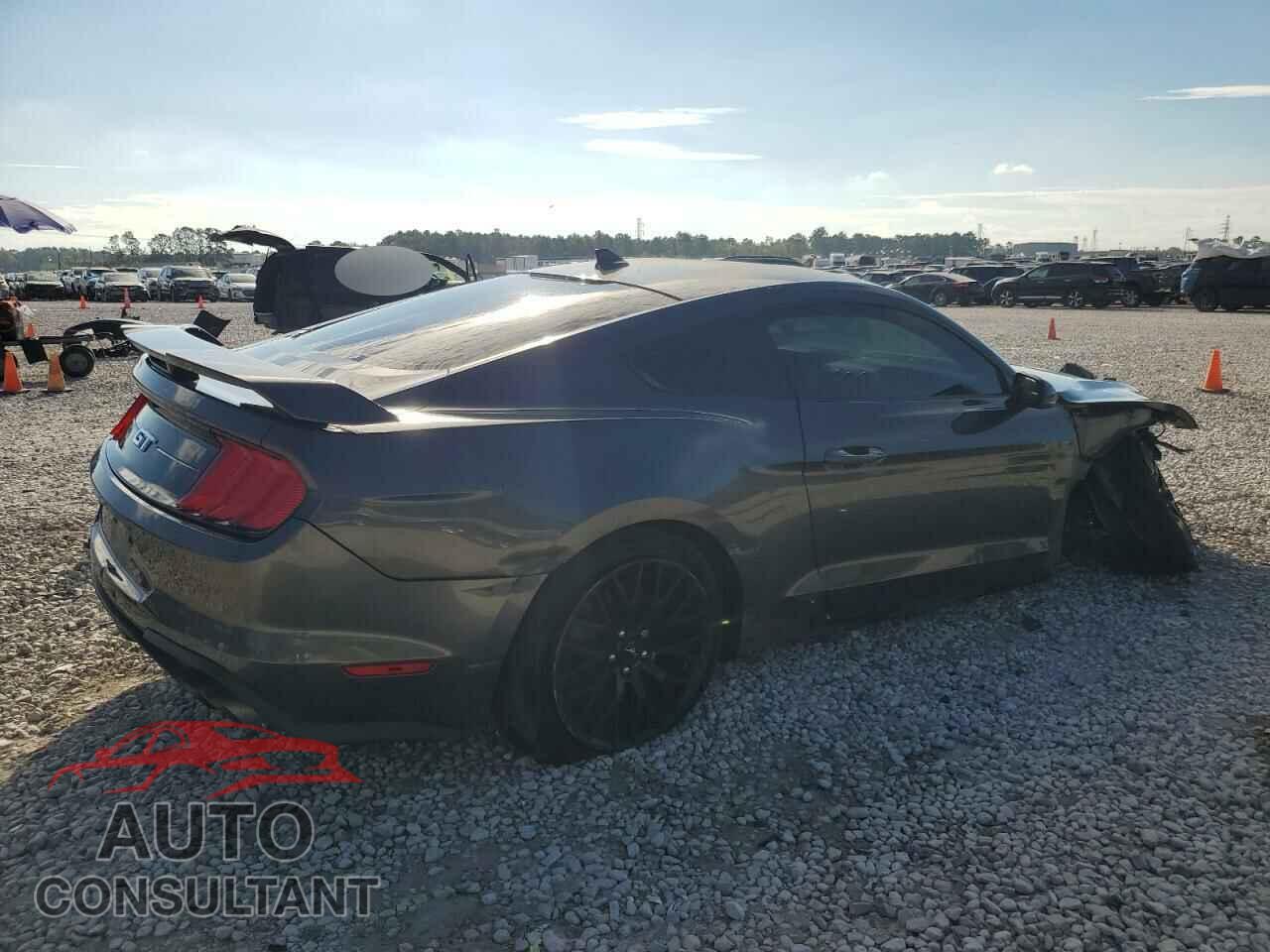 FORD MUSTANG 2020 - 1FA6P8CF2L5176582