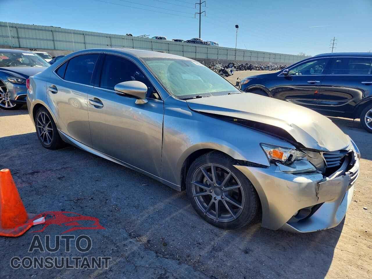 LEXUS IS 2015 - JTHBF1D26F5075336