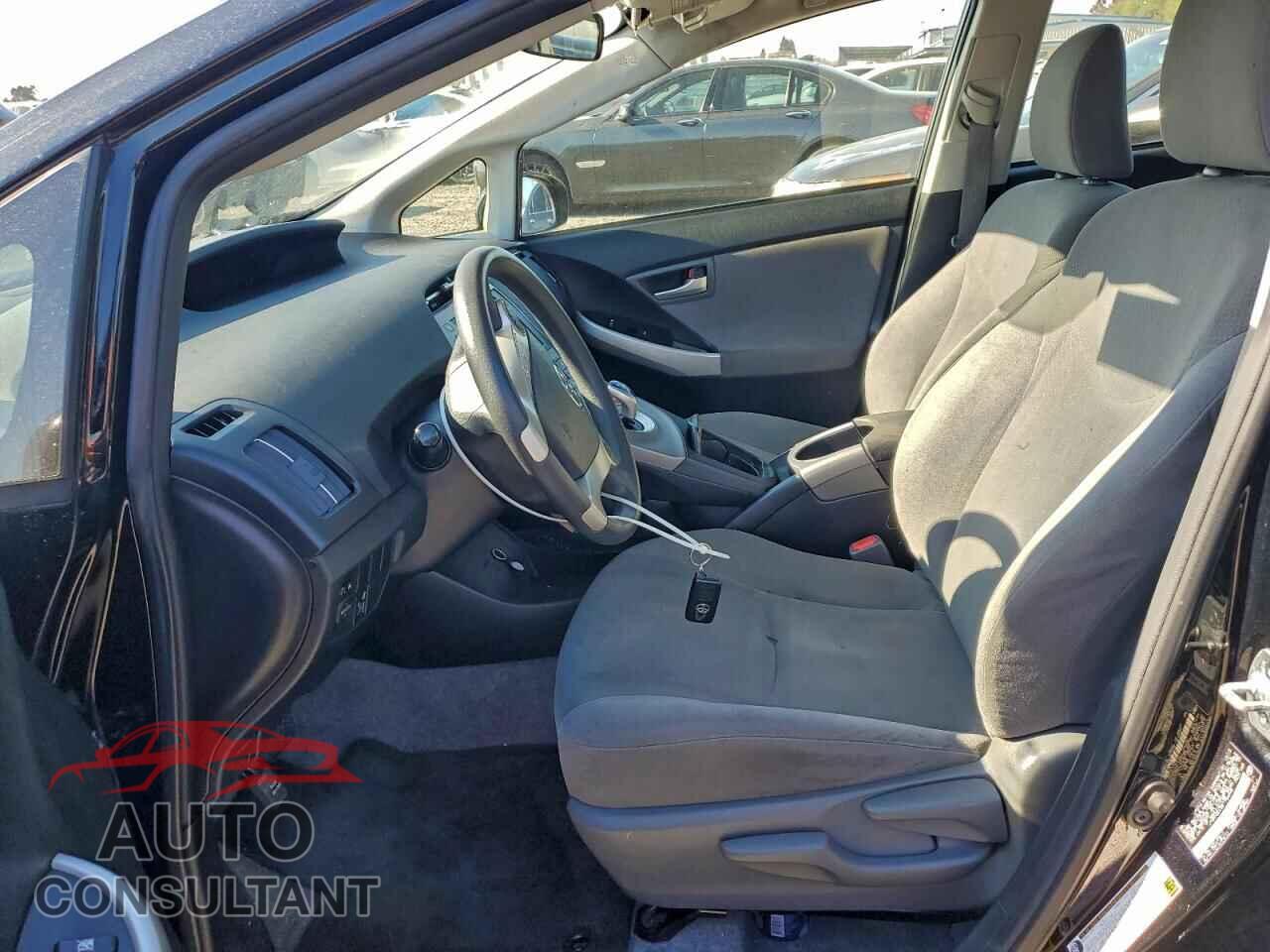 TOYOTA PRIUS 2014 - JTDKN3DU2E1768945