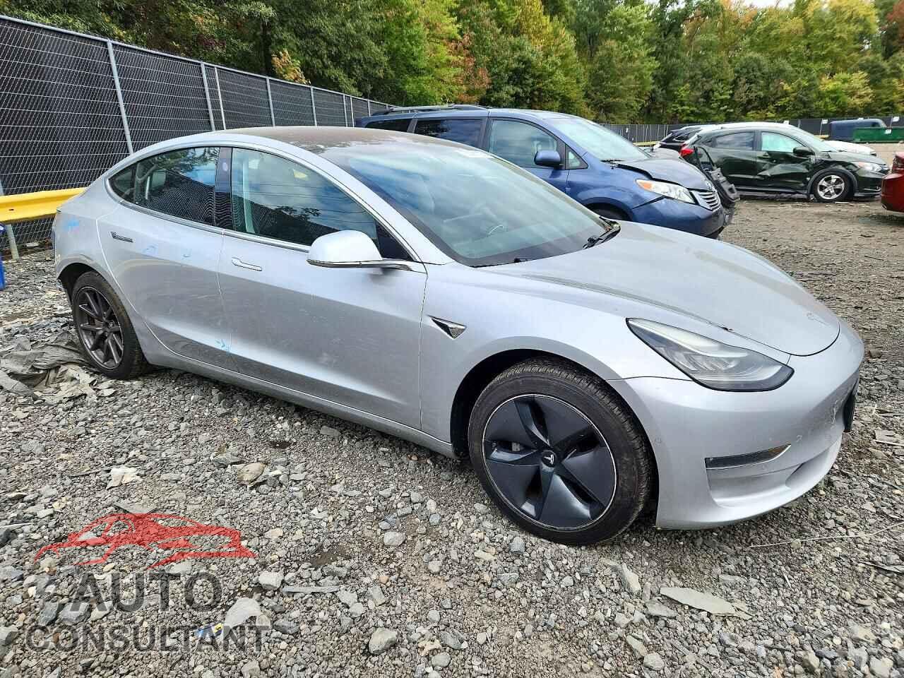 TESLA MODEL 3 2018 - 5YJ3E1EA2JF016564