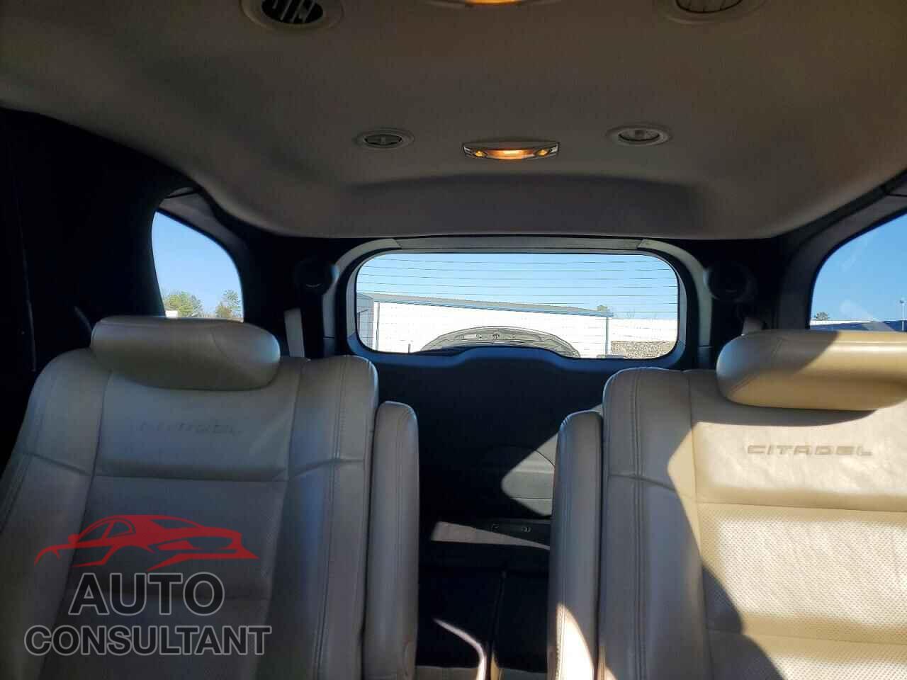 DODGE DURANGO 2013 - 1C4SDHET6DC561726