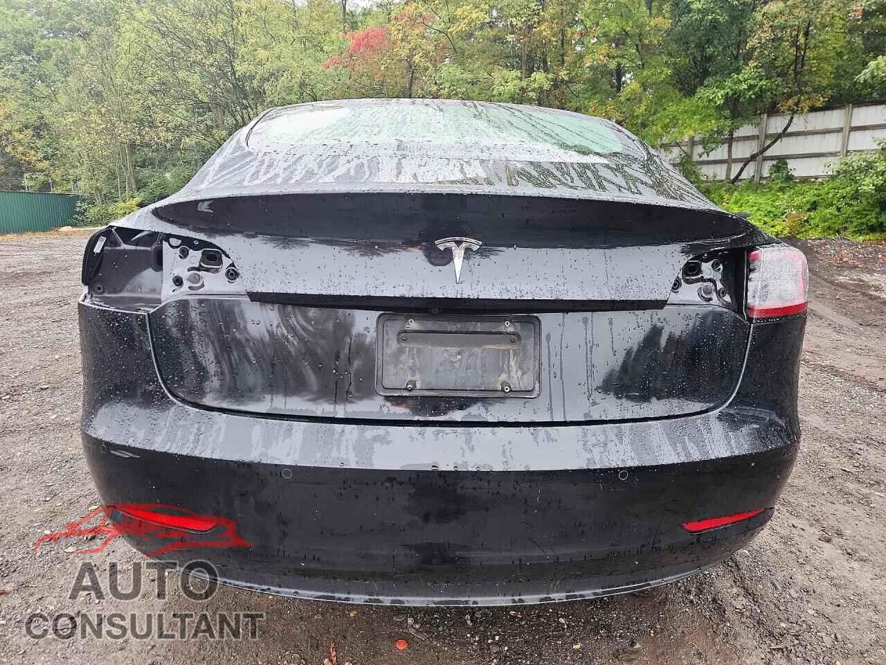 TESLA MODEL 3 2022 - 5YJ3E1EA7NF369579