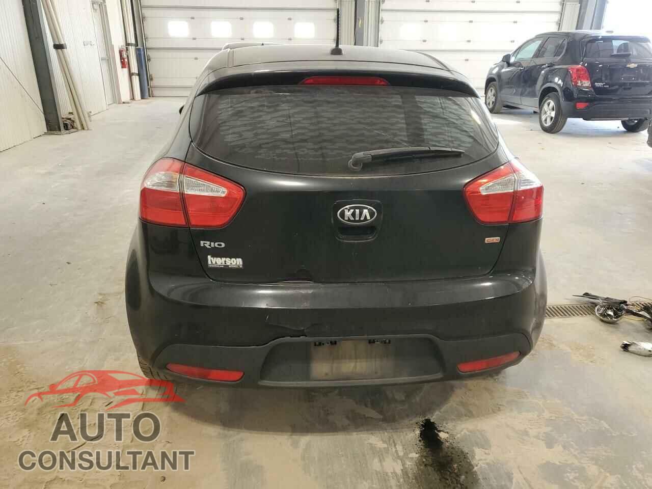 KIA RIO 2015 - KNADM5A38F6456374