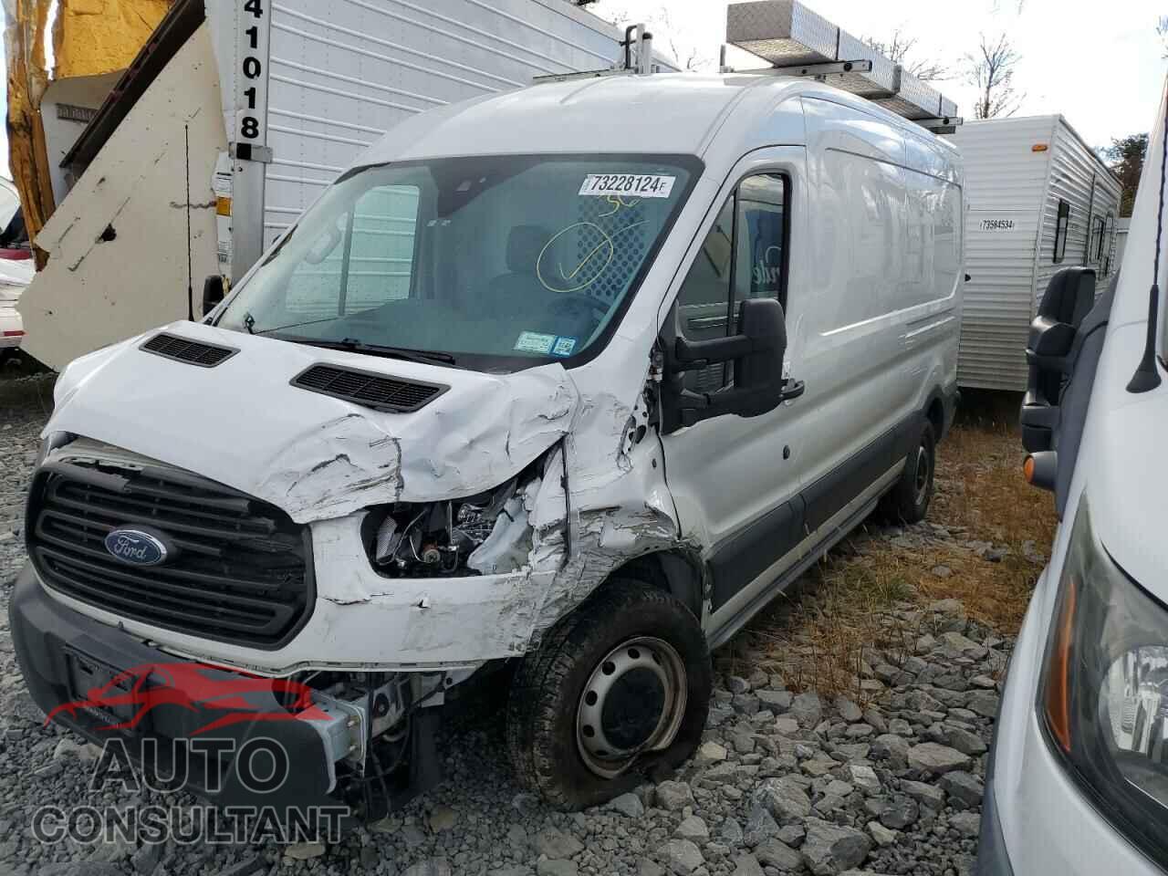 FORD TRANSIT 2019 - 1FTYR2CM4KKA81336