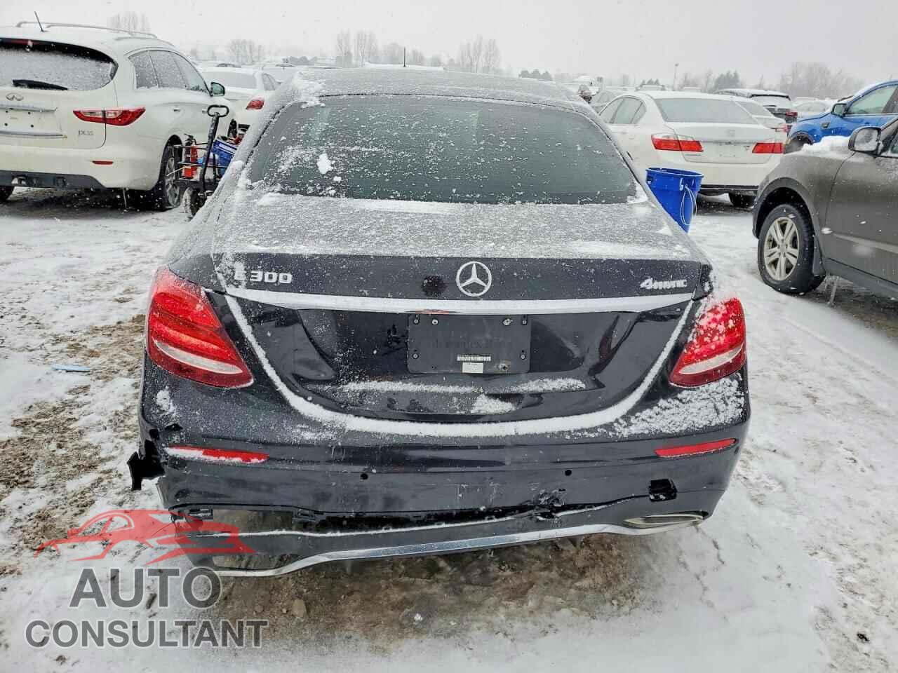 MERCEDES-BENZ E-CLASS 2018 - WDDZF4KB2JA324323