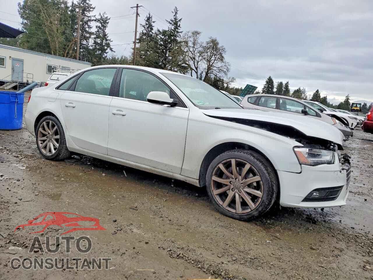 AUDI A4 2013 - WAUFFAFL6DN037253