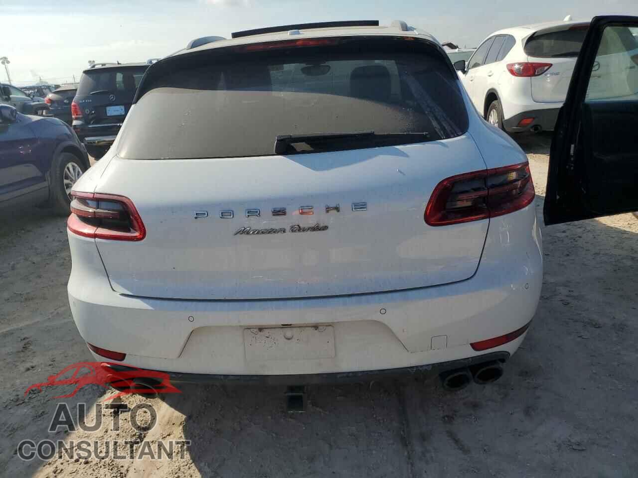 PORSCHE MACAN 2017 - WP1AF2A57HLB61835