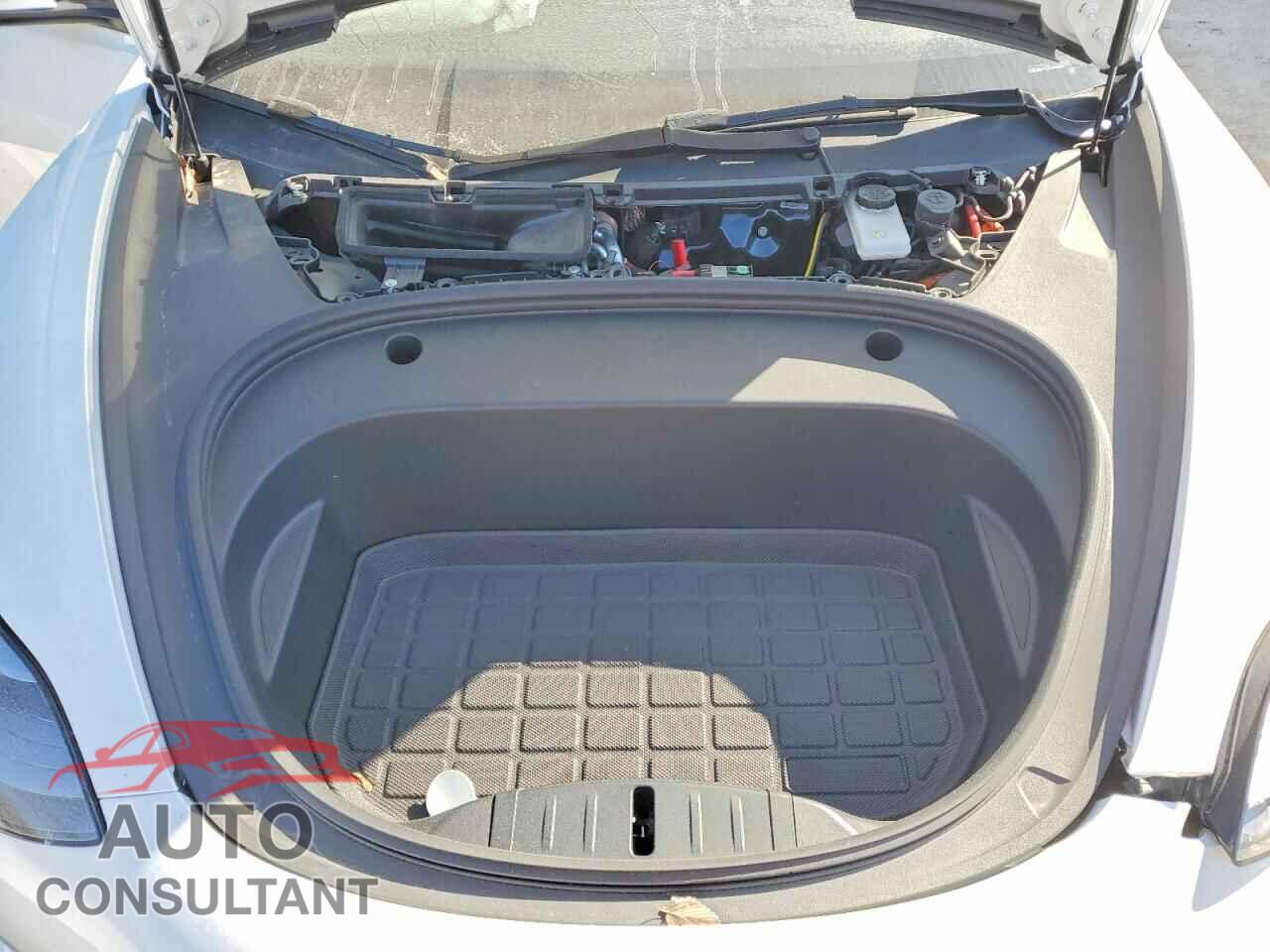 TESLA MODEL 3 2023 - 5YJ3E1EA5PF614768