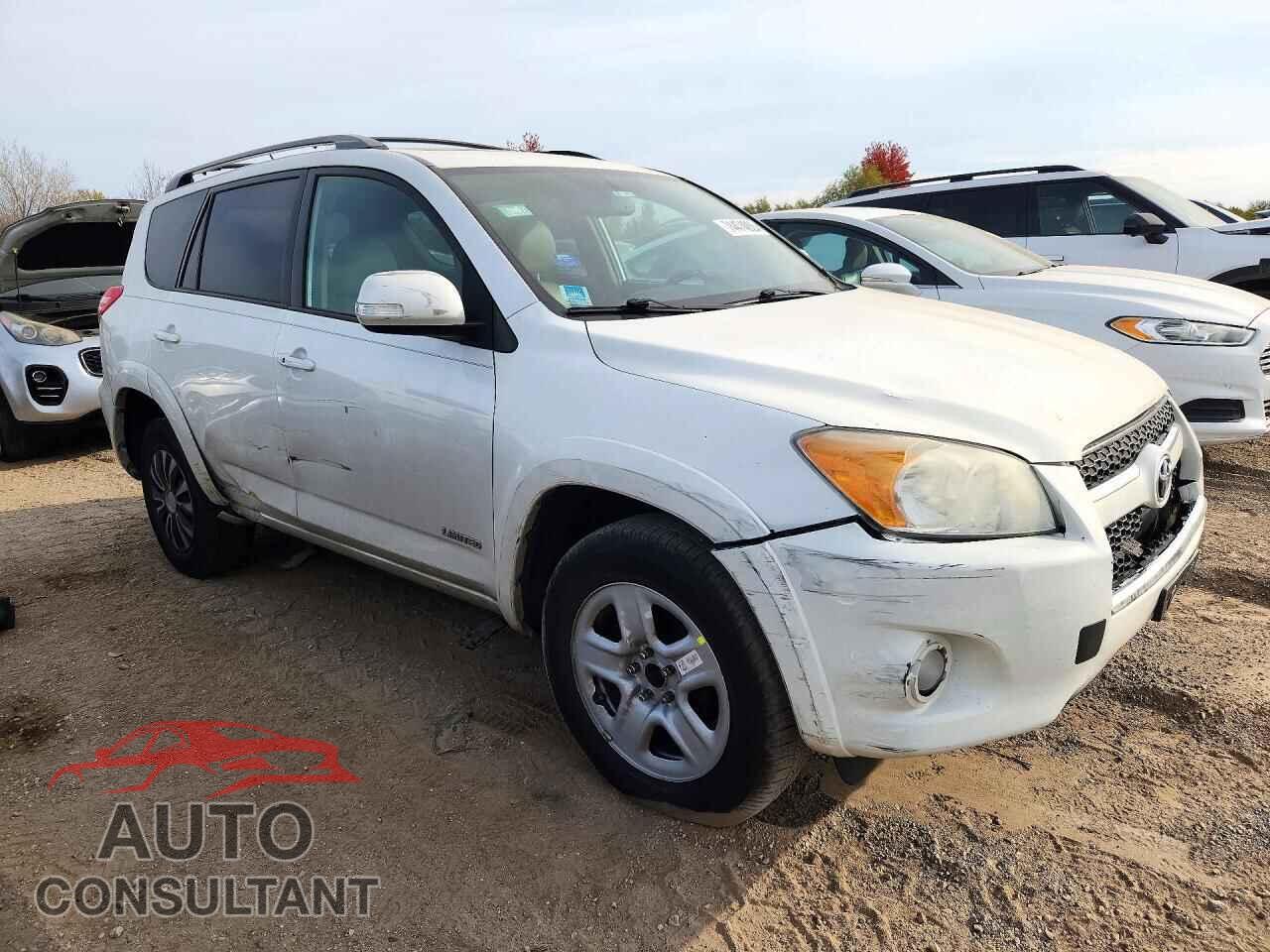 TOYOTA RAV4 2011 - 2T3DF4DV2BW132446