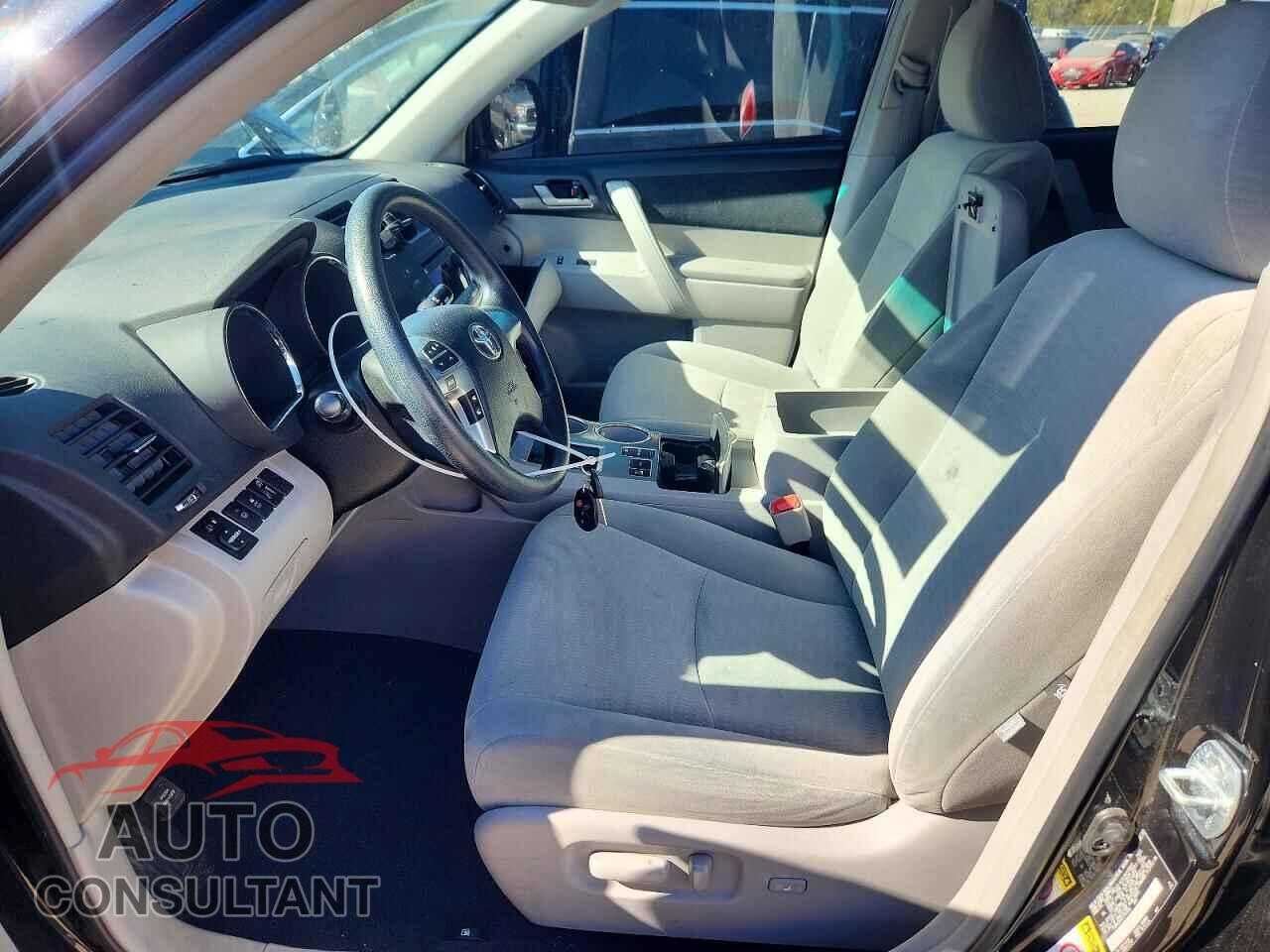 TOYOTA HIGHLANDER 2012 - 5TDBK3EH3CS147076