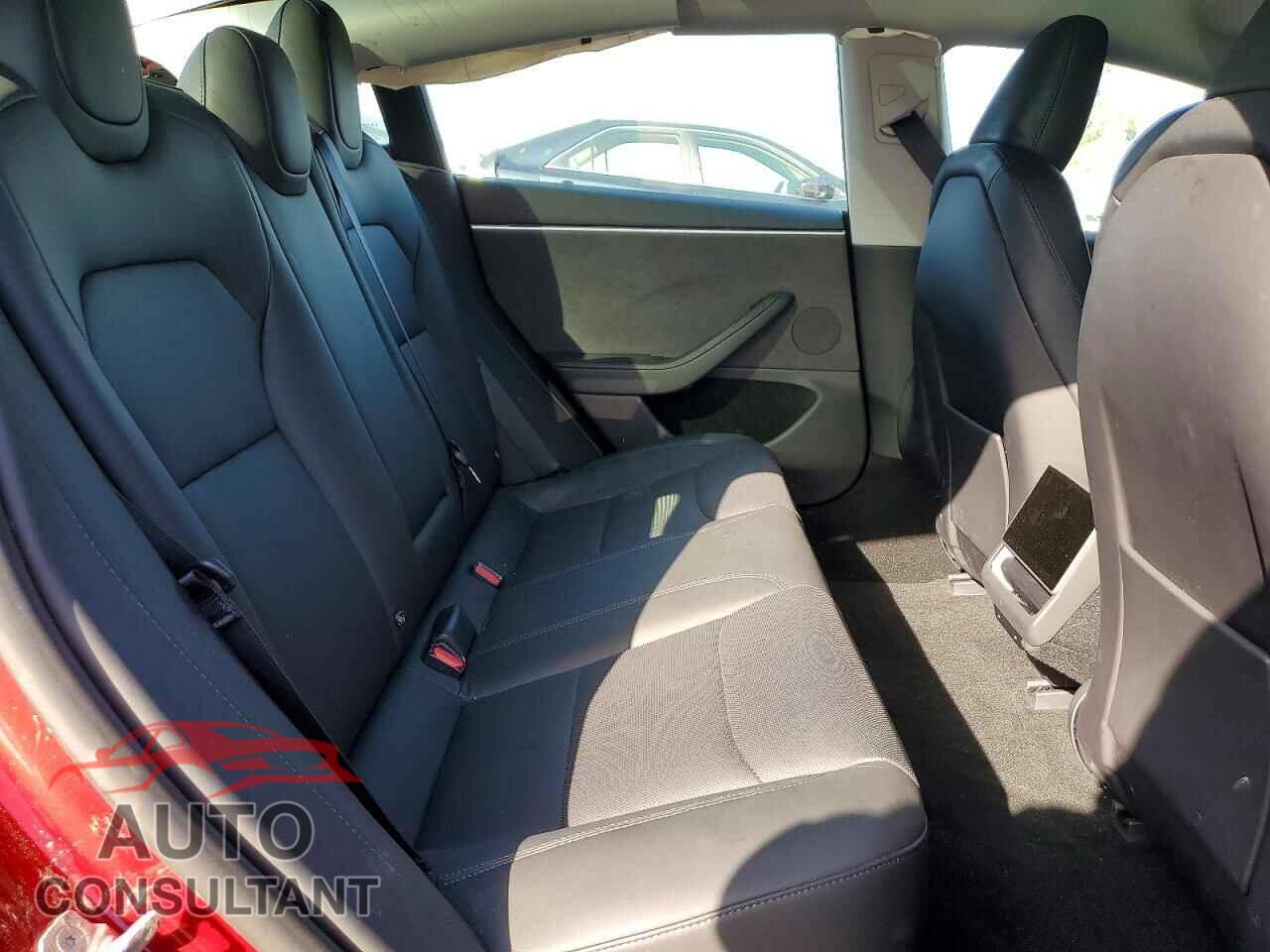 TESLA MODEL 3 2024 - 5YJ3E1EB5RF822158