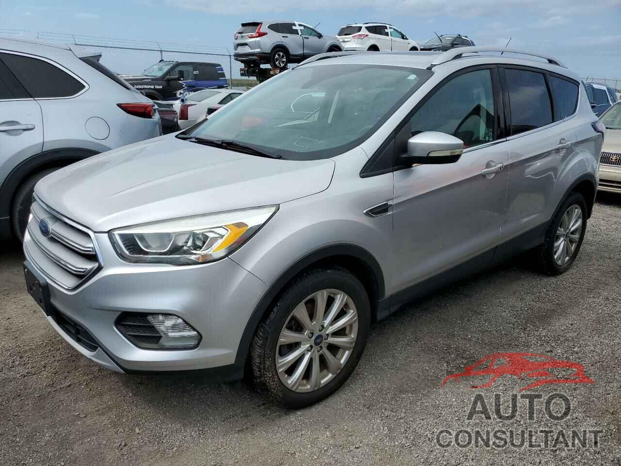 FORD ESCAPE 2017 - 1FMCU9J90HUA90768