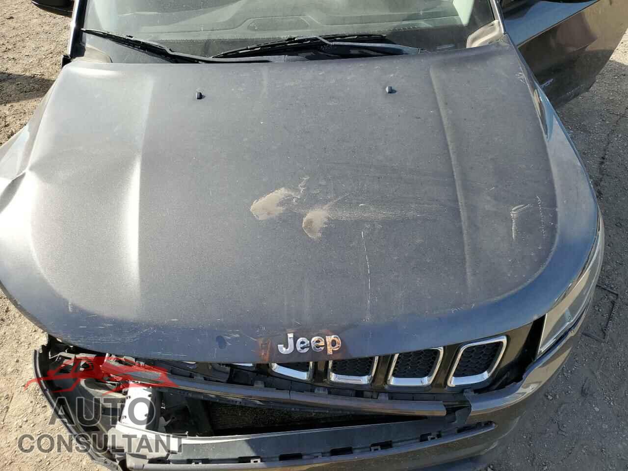 JEEP COMPASS 2018 - 3C4NJDAB2JT307717