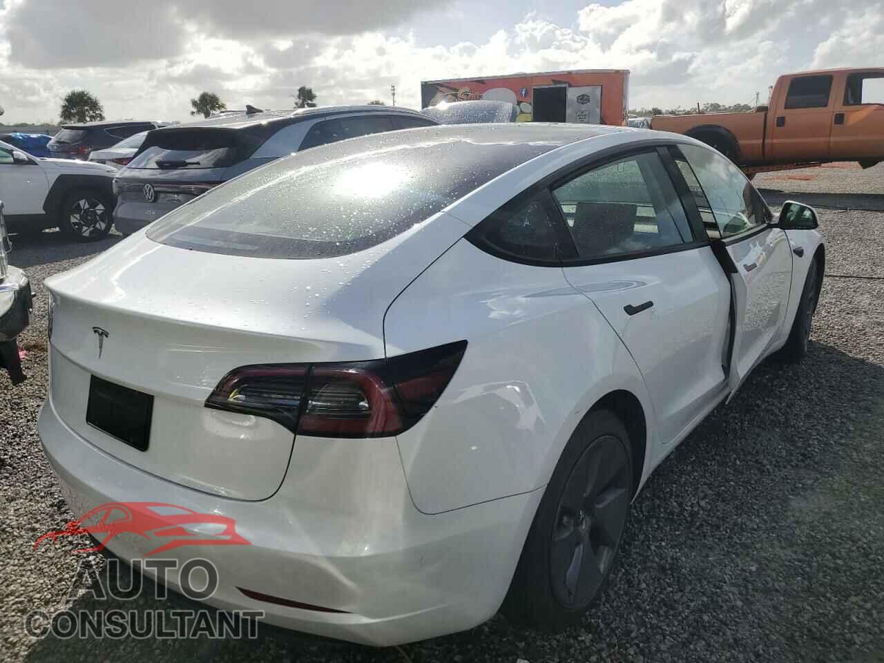 TESLA MODEL 3 2023 - 5YJ3E1EA2PF401213