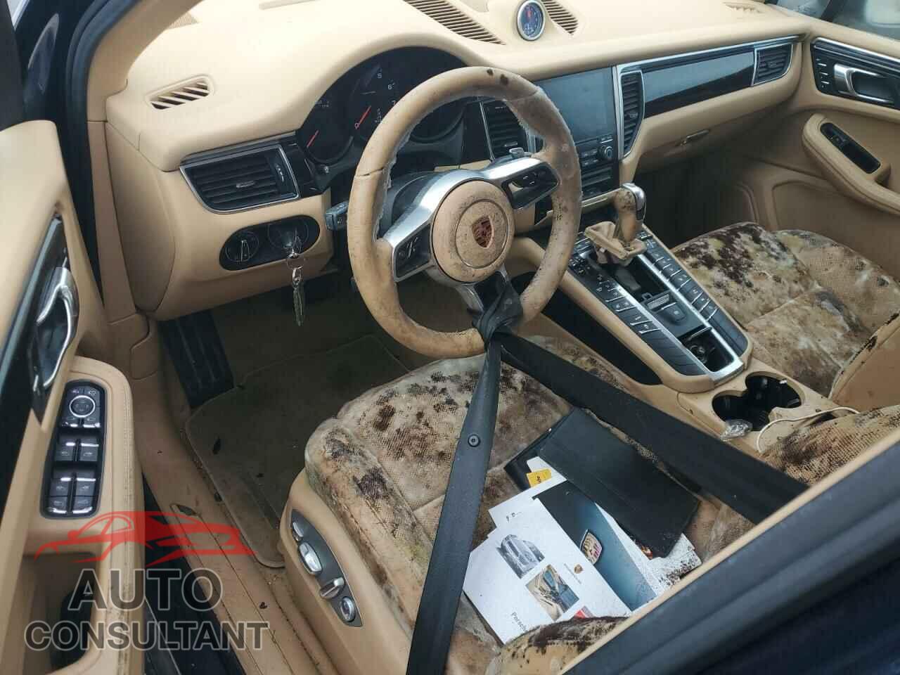 PORSCHE MACAN 2017 - WP1AA2A55HLB03236