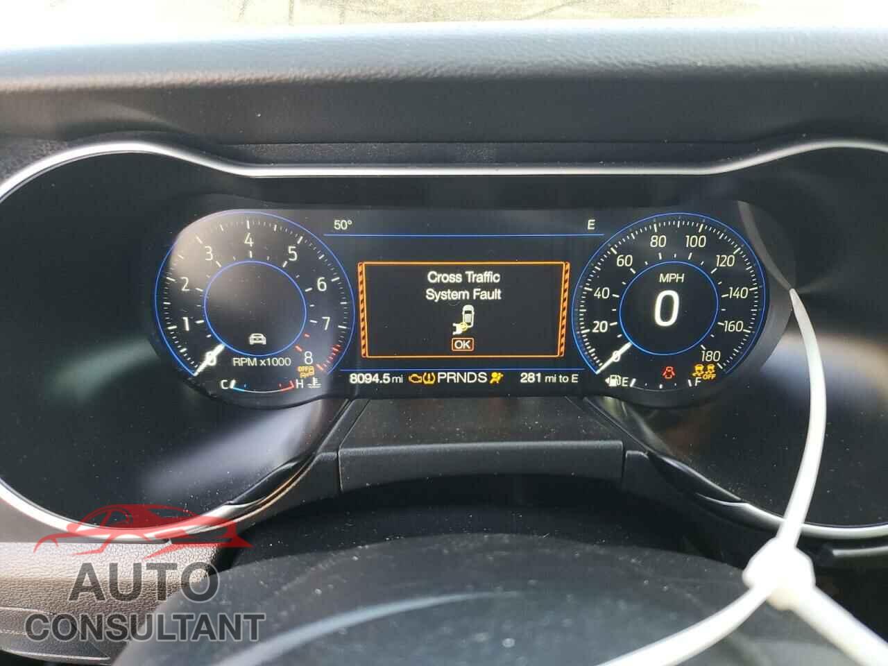 FORD MUSTANG 2022 - 1FA6P8R03N5555449