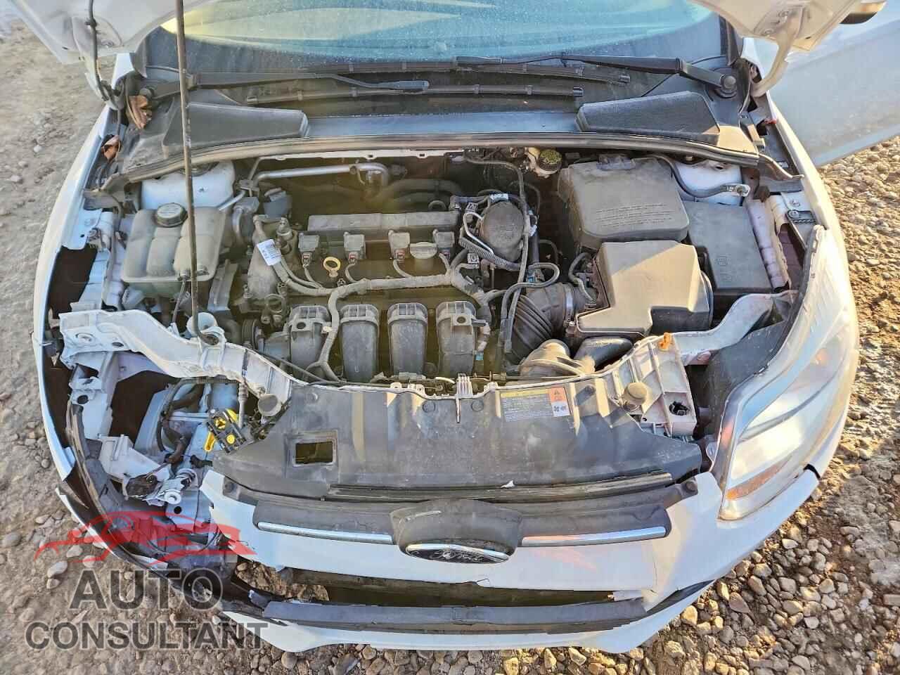 FORD FOCUS 2013 - 1FADP3F25DL158805